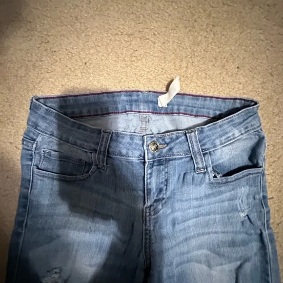 Junior Holley Skinny Jeans​ - Picture 2 of 5